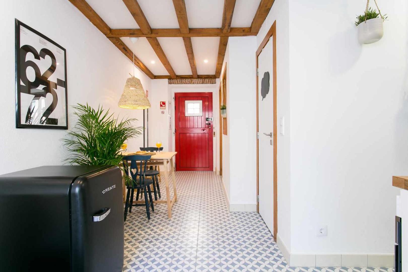 Trendy Lisbon Home With Terrace Lx Factory Rum bild